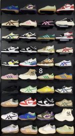 Two pairs of sports shoes. Mark the corresponding sizes with circles and send them to us. After placing the order, we will arrange for the shipment for you. - Image 14