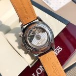 Leather strap mechanical watch - Image 8