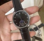 The quartz movement has the moon phase function but not the calendar function. The mechanical appearance on the back. - Image 6